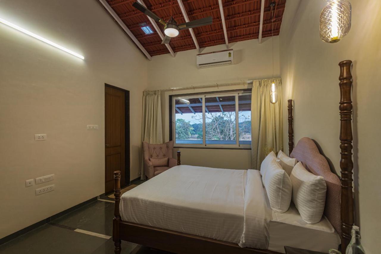 Saffronstays Mariposa By The River Rio, Karjat Luaran gambar